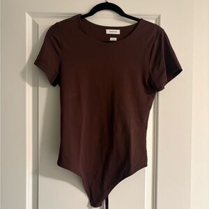 Aritzia Contour Brown Short Sleeve Bodysuit